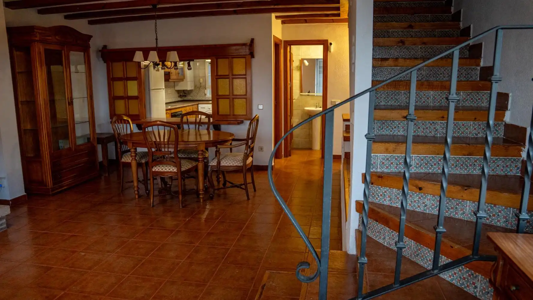 Einfamilien-Reihenhaus zur Miete in Miraflores de la Sierra mit Heizung, Möbliert und Balkon