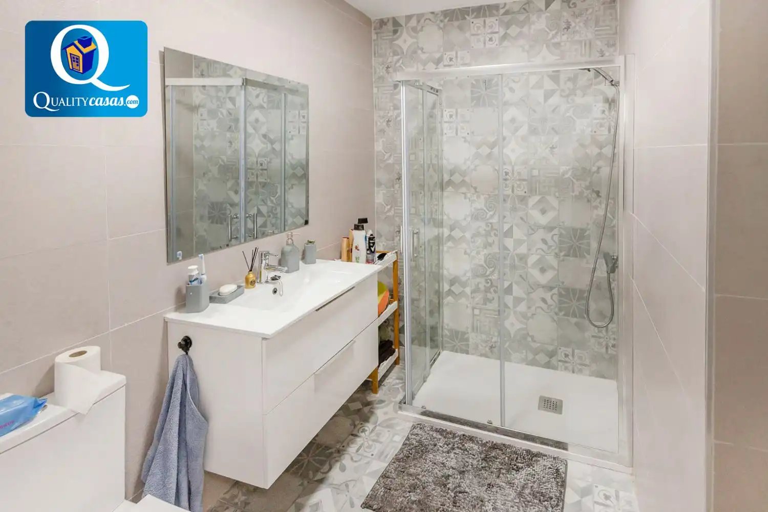 Bany de Apartament en venda en Alicante / Alacant