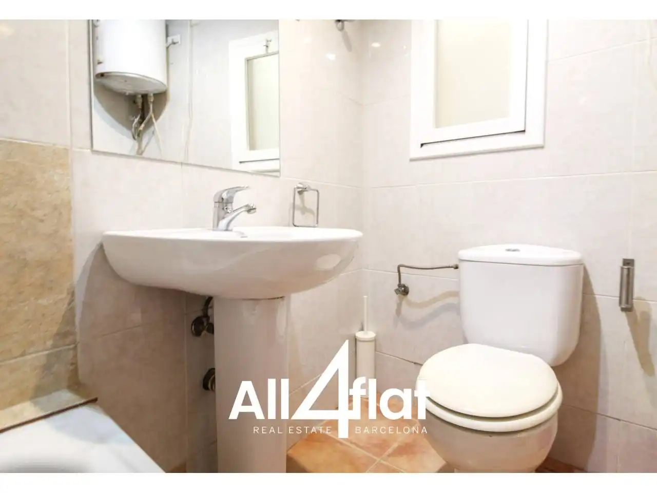 Badezimmer von Loft zum Verkauf in Barcelona mit Möbliert und Alarm