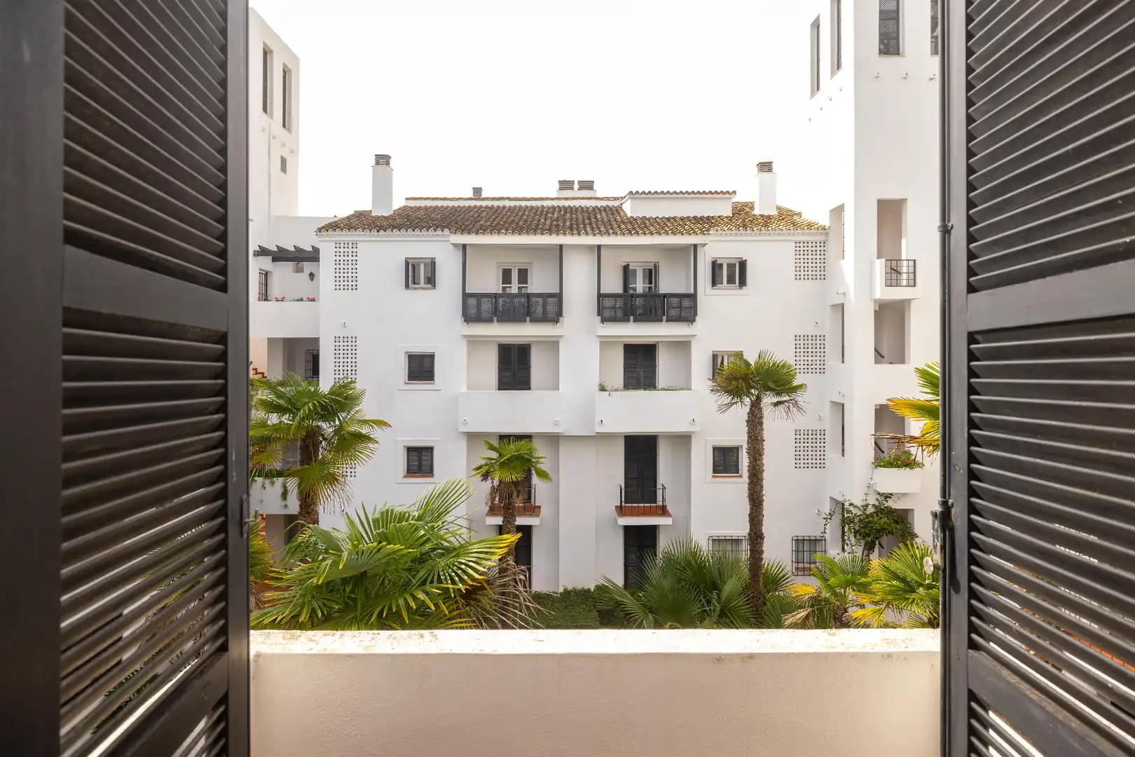 Vista exterior de Piso en venta en Marbella con Terraza, Trastero y Balcón