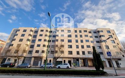 Exterior view of Flat for sale in Burgos Capital  with Heating, Terrace and Storage room