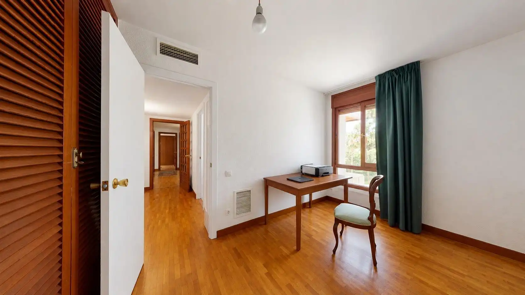 Dormitori de Pis en venda en  Palma de Mallorca amb Aire condicionat, Jardí privat i Parquet