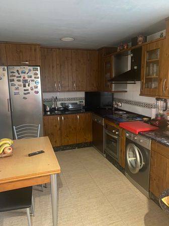 Casa adosada en Venta en Peleas de Abajo