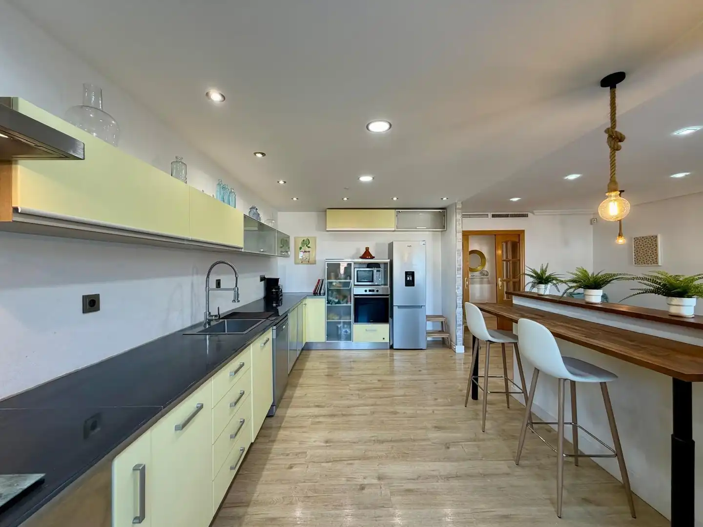 Cocina de Piso en venta en Roquetas de Mar con Aire acondicionado, Terraza y Amueblado