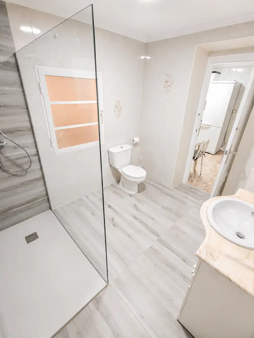Badezimmer von Wohnung zur Miete in Alcantarilla mit Terrasse