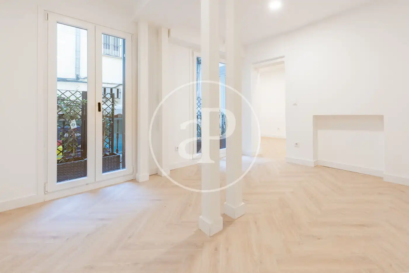 Exterior view of Flat for sale in Madrid  with Air Conditioner, Heating and Balcony