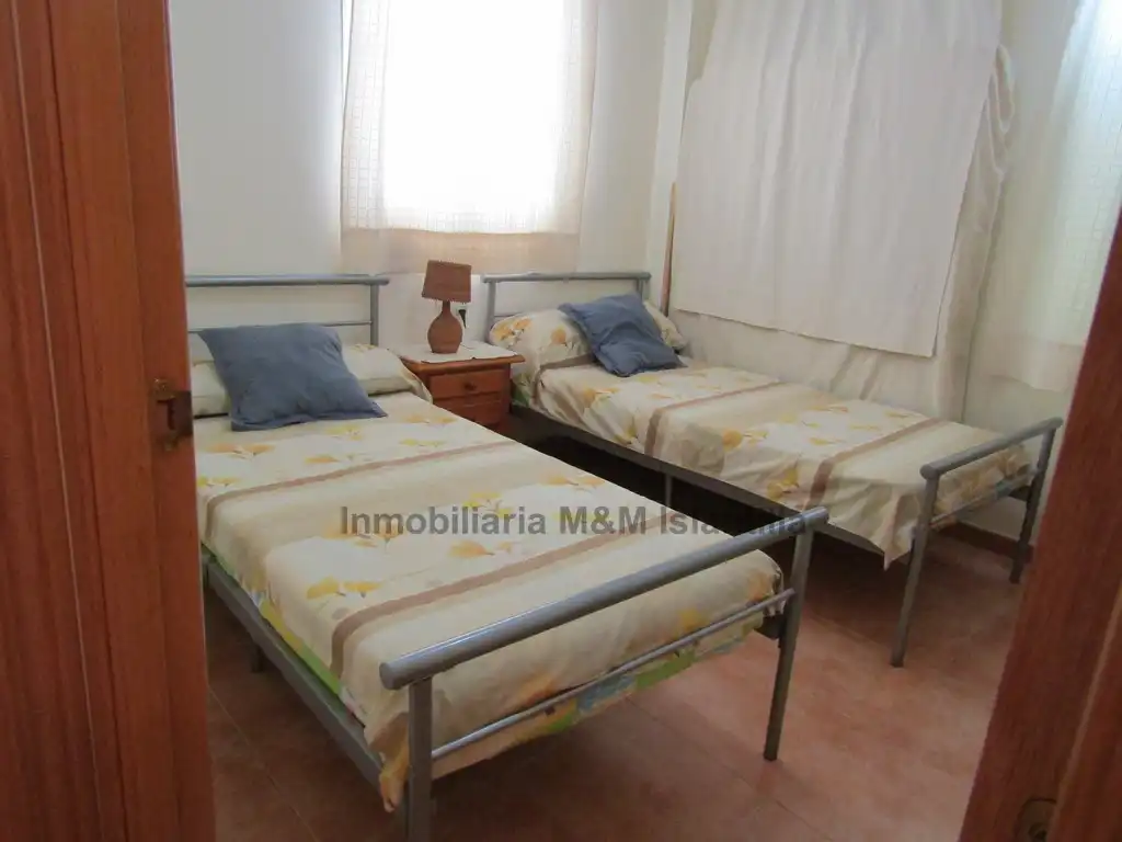 Habitación de Piso en venta en Isla Cristina con Aire acondicionado, Terraza y Amueblado