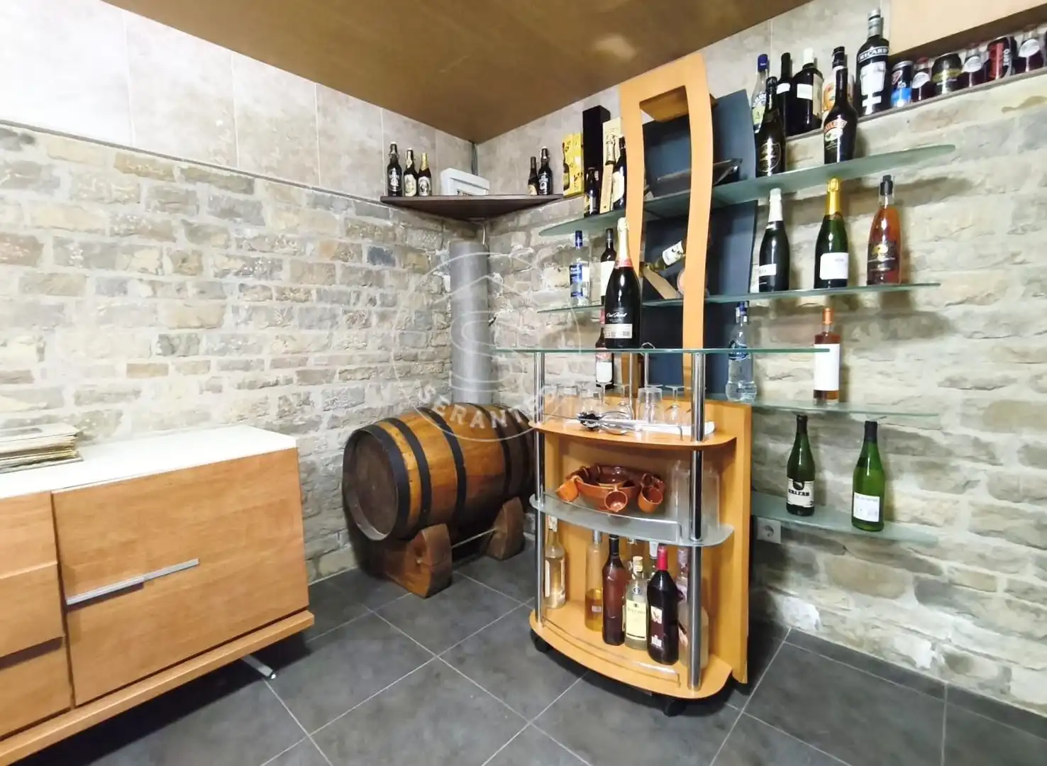 Country house zum Verkauf in Aranguren, Navarra
