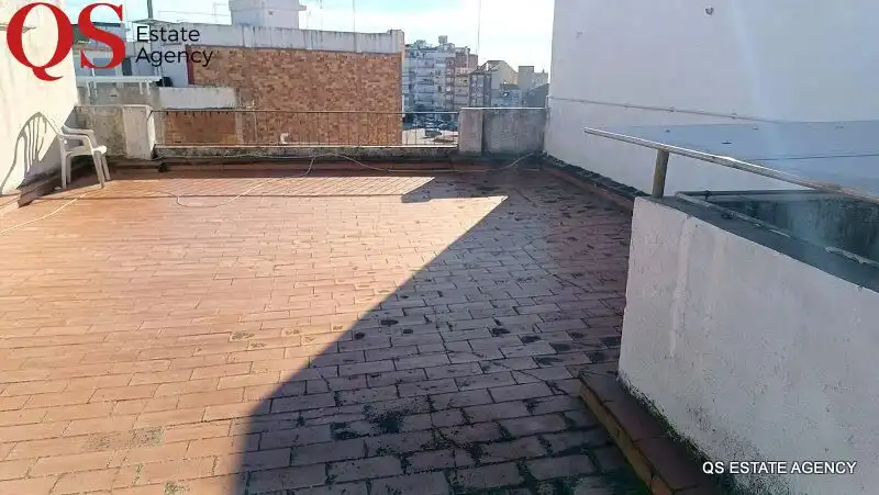 Terraza de Piso en venta en Blanes con Amueblado y Balcón