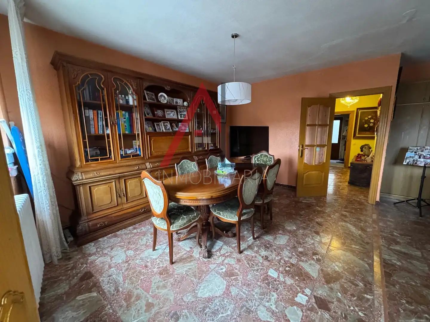 Comedor de Edificio en venta en Nava de la Asunción