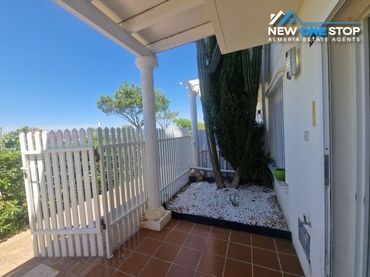Casa a schiera con piscina in vendita a Las Marinas - Pueblo Laguna