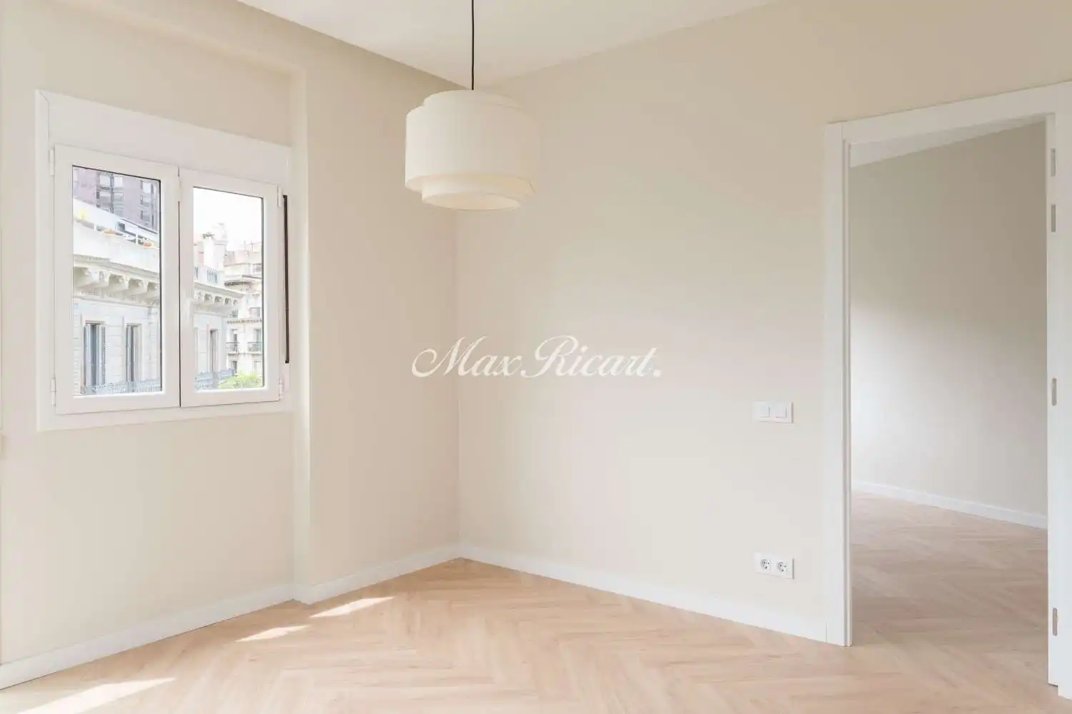 Habitación de Piso en venta en Barcelona con Aire acondicionado y Calefacción