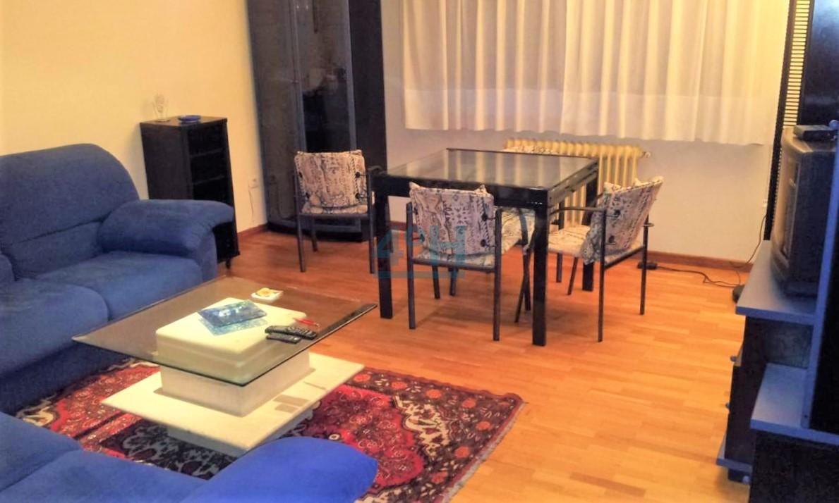 Sala d'estar de Pis en venda en Ourense Capital  amb Calefacció, Parquet i Traster