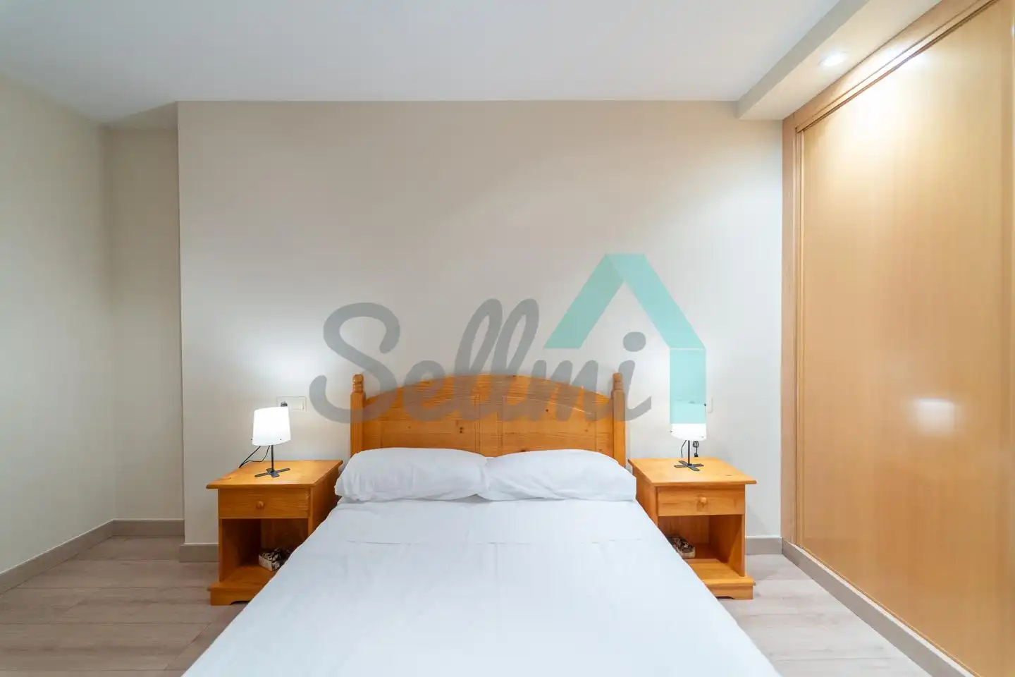 Bedroom of Flat for rent in San Martín del Rey Aurelio  with Heating, Furnished and Balcony