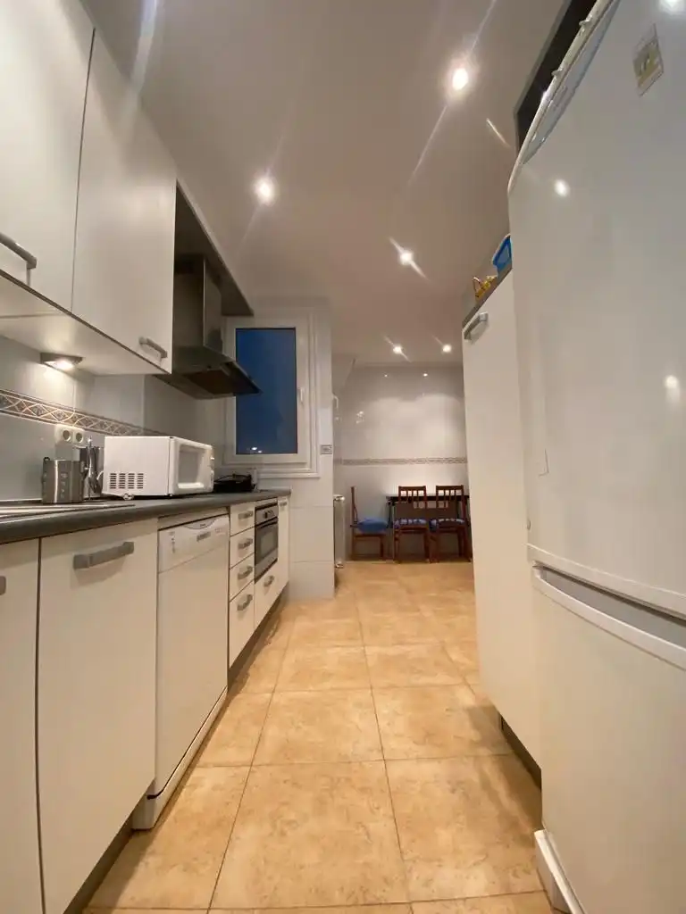 Flat for rent in Constitución Plaza, 145, Parte Vieja