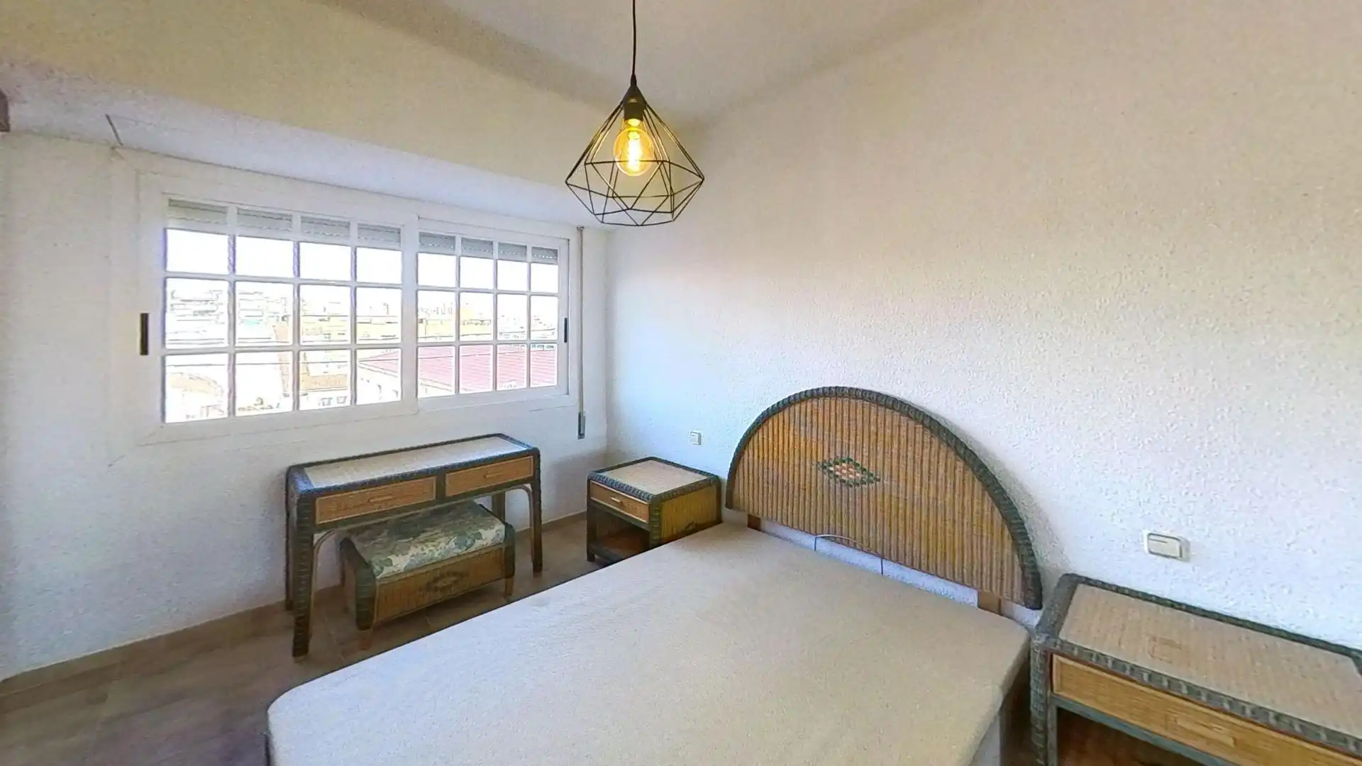 Habitación de Piso de alquiler en Alicante / Alacant con Aire acondicionado y Amueblado