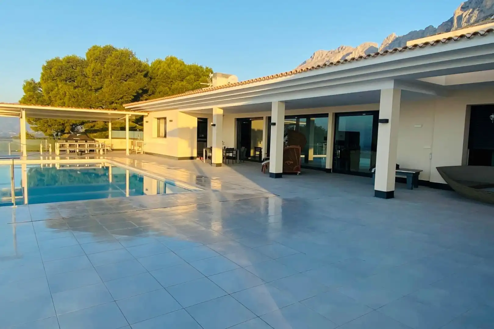 House with pool for sale in Altea la Vella