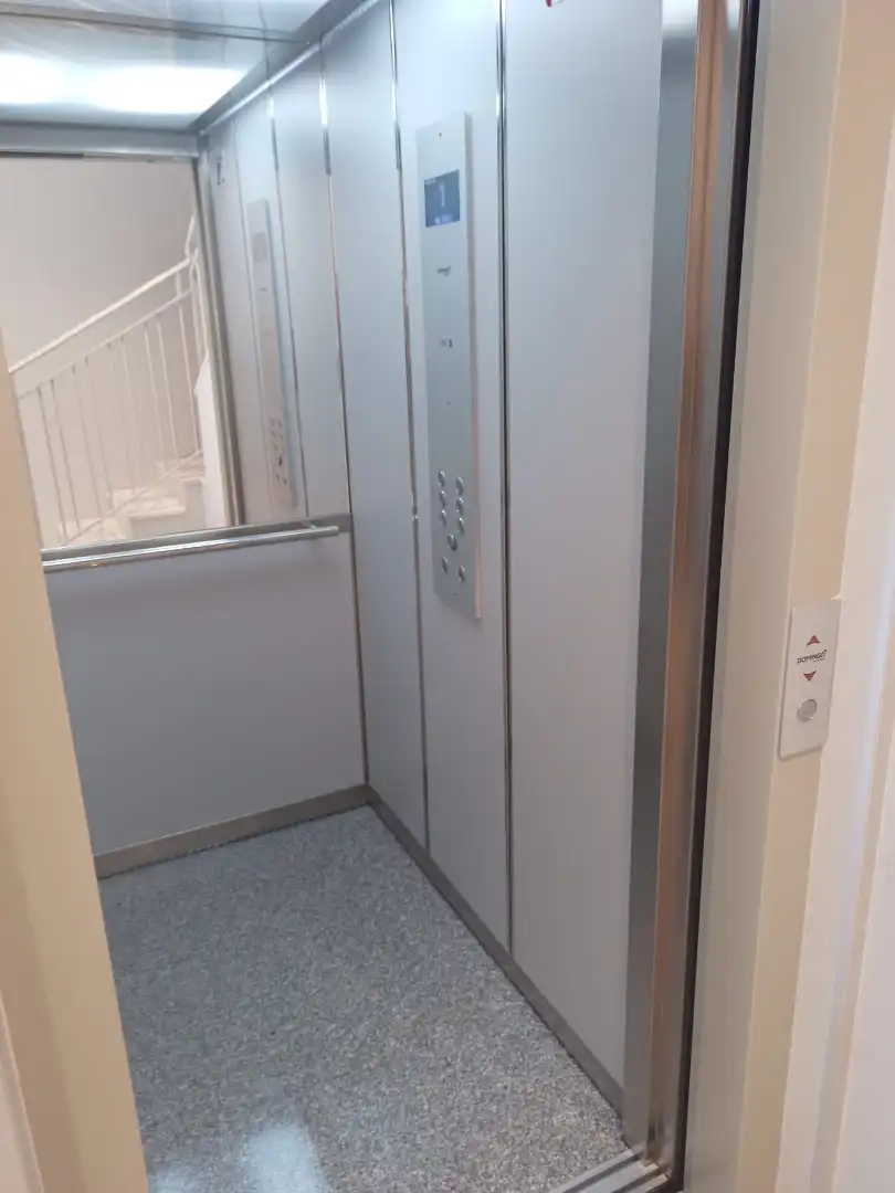Oficina de alquiler en Elche / Elx