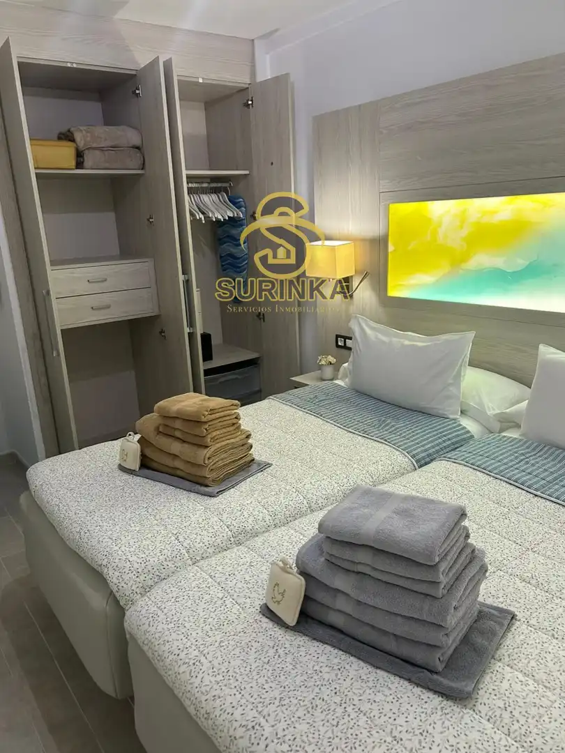 Habitación de Ático de alquiler en Mogán con Aire acondicionado, Piscina y Piscina comunitaria