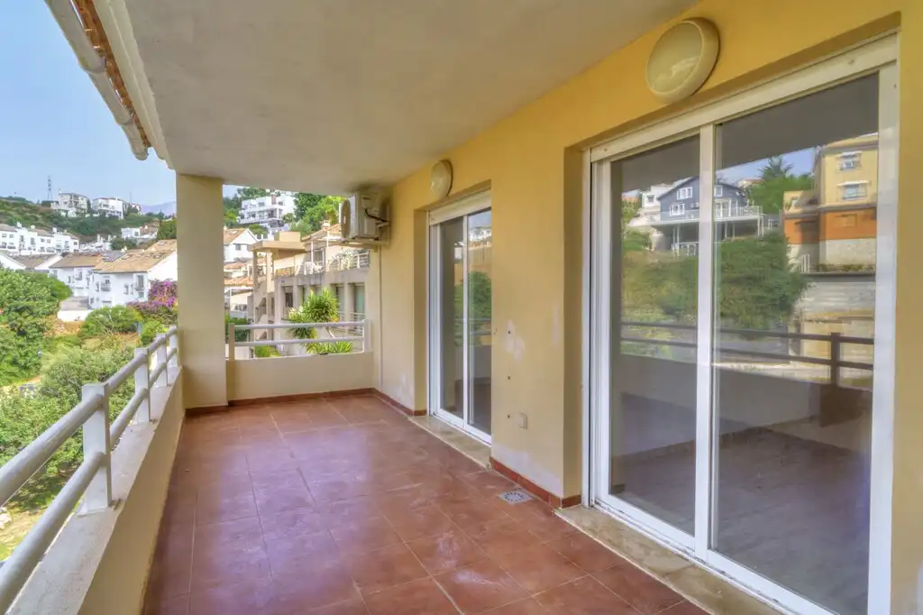 Terrassa de Casa o xalet en venda en Fuengirola amb Aire condicionat, Jardí privat i Terrassa
