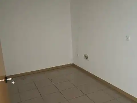 Geschaftsraum zur Miete in Valdemoro mit Alarm