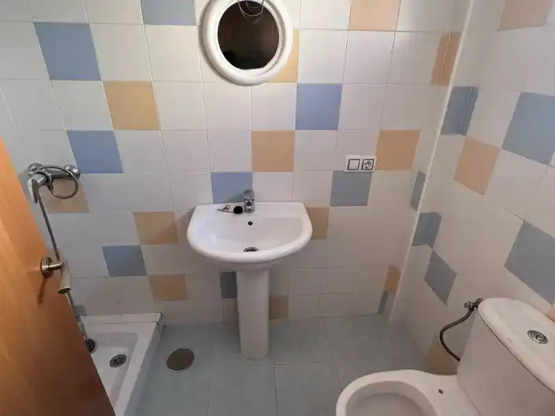 Bany de Pis en venda en Aznalcázar amb Aire condicionat i Piscina