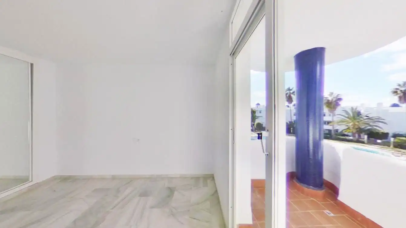 Piso con piscina en venta en Calahonda, imagen 22