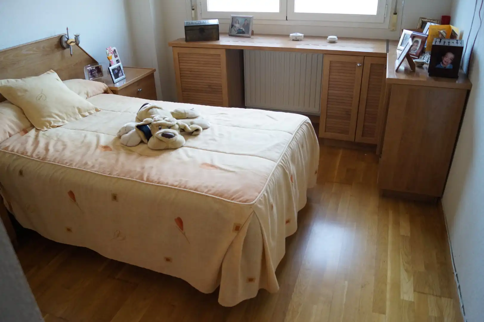 Habitación de Casa adosada en venta en Guadalajara con Jardín privado y Terraza