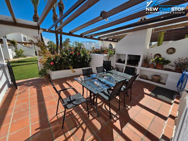 Casa-chalet en Venta en El Palmeral