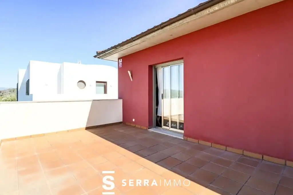 Terrassa de Casa o xalet en venda en Vilafranca del Penedès amb Aire condicionat, Calefacció i Jardí privat