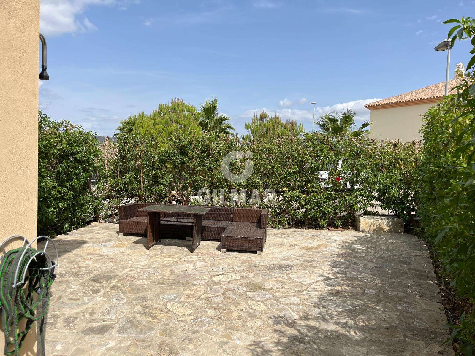 Terrassa de Casa adosada en venda en Zahara de los Atunes amb Jardí privat i Piscina