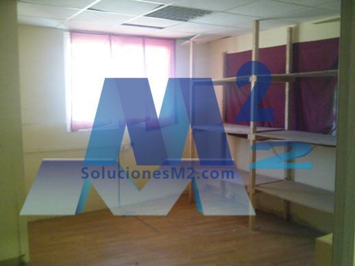 Nau industrial en venda en Fuente El Saz de Jarama