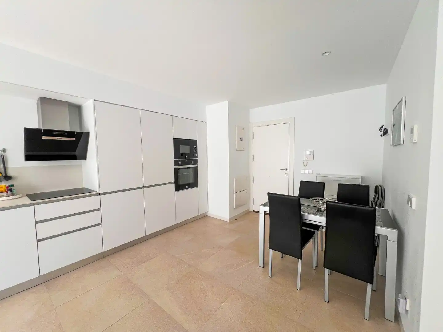 Cocina de Planta baja en venta en Torrevieja con Aire acondicionado, Calefacción y Jardín privado