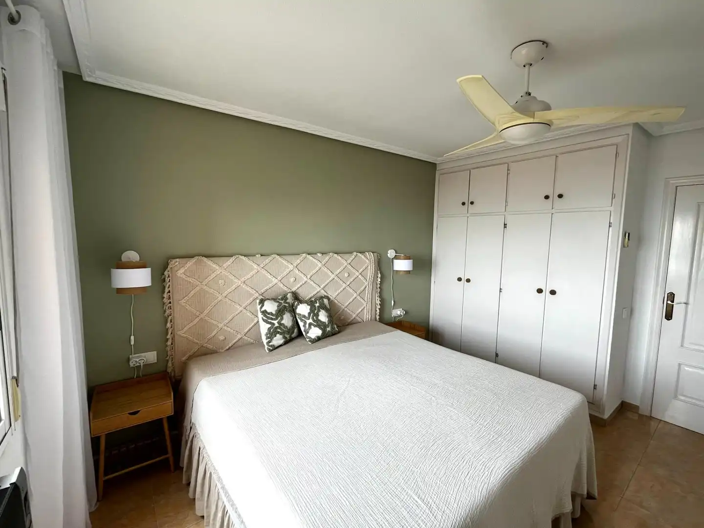 Bedroom of Apartments for rent in Torrevieja  with Air Conditioner, Private garden and Terrace