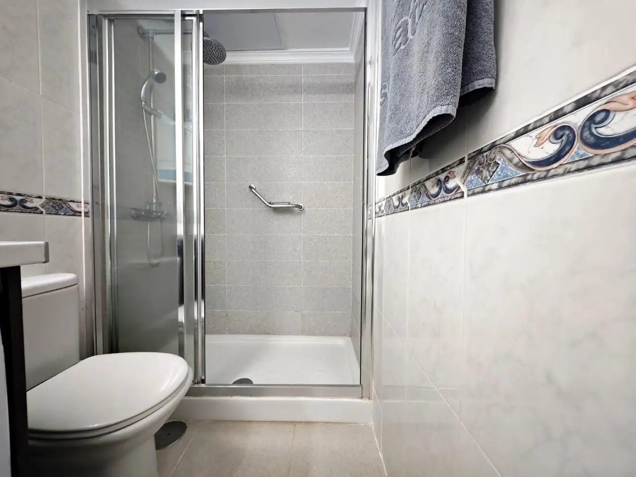 Badezimmer von Wohnung zum Verkauf in Mogán mit Terrasse, Möbliert und Balkon