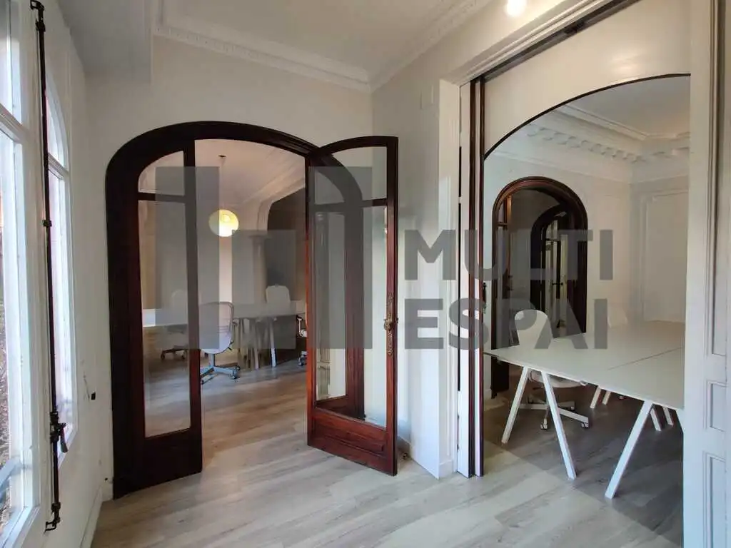 Office space with lift to rent in Carrer de Balmes, imagen 15