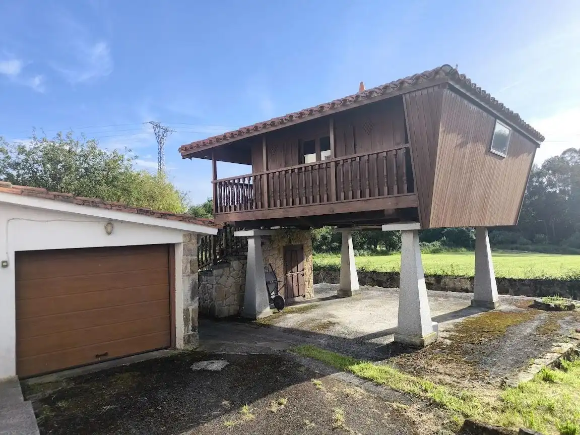 Vista exterior de Casa o chalet en venta en Villaviciosa con Calefacción y Trastero