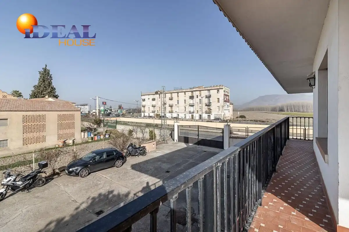 Casa rústica amb piscina en venda a Santa Fe, imagen 44