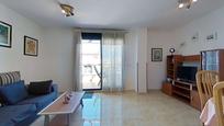 Sala d'estar de Dúplex en venda en Moncofa amb Aire condicionat, Terrassa i Piscina