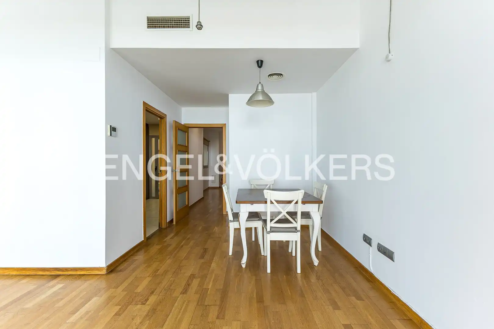 Menjador de Apartament en venda en Cubelles amb Aire condicionat, Calefacció i Terrassa