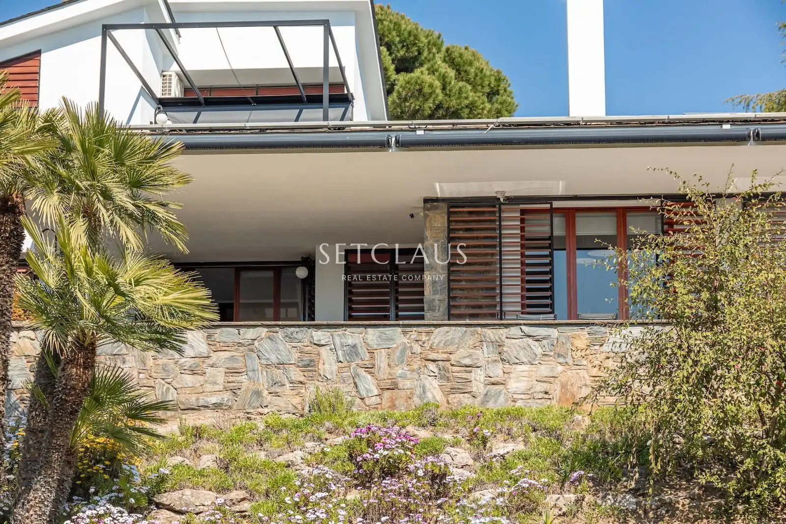 Vista exterior de Casa o chalet en venta en Badalona con Aire acondicionado, Terraza y Trastero