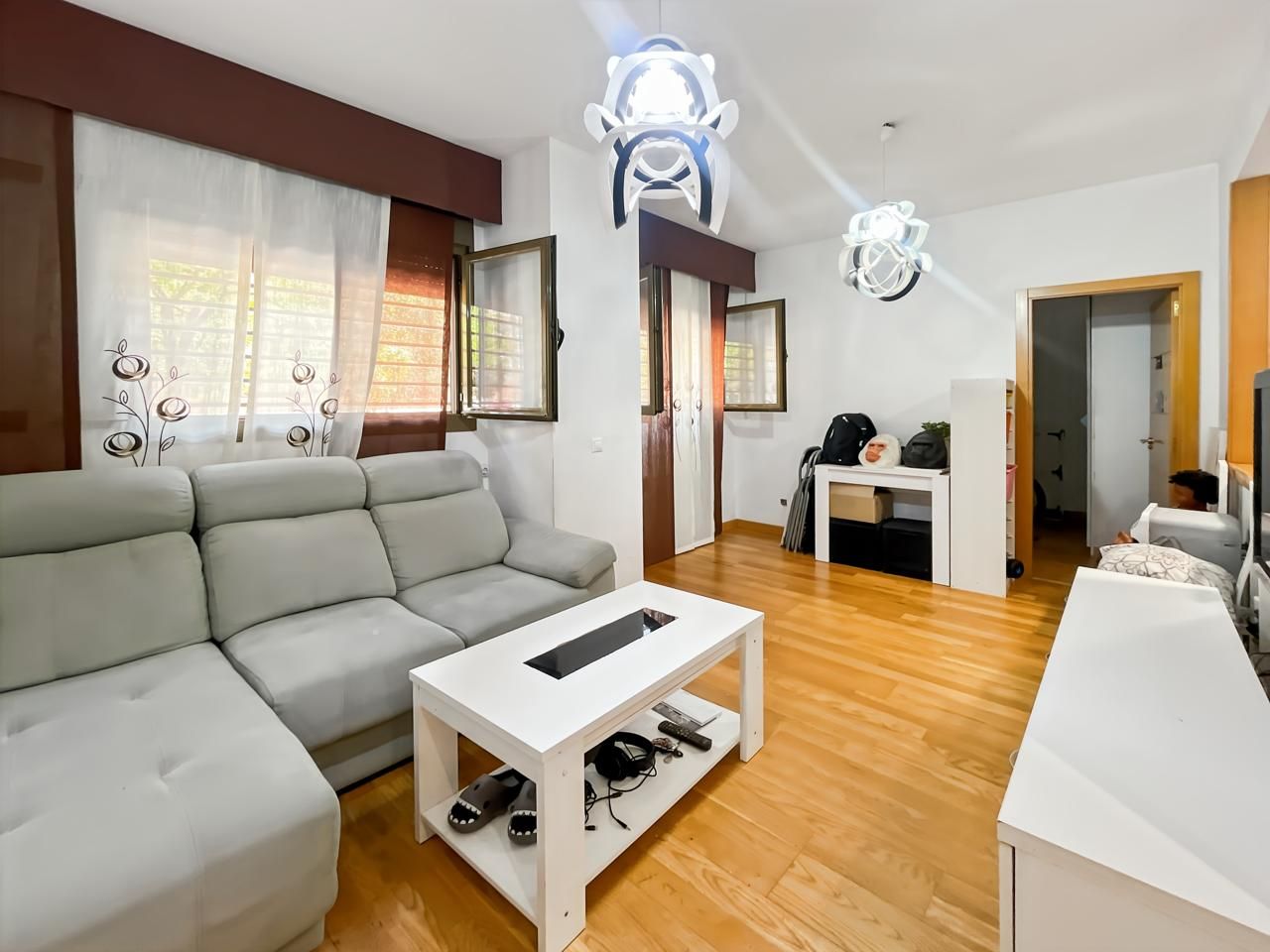 Living room of Planta baja for sale in  Madrid Capital  with Heating and Storage room