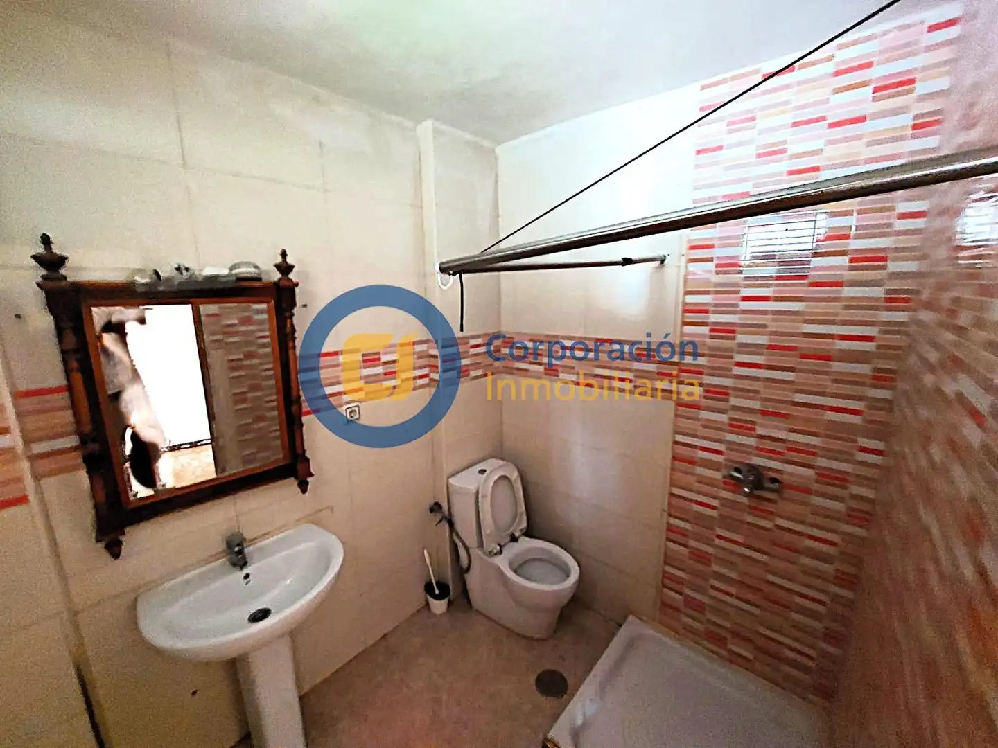 Baño de Piso en venta en Lorca