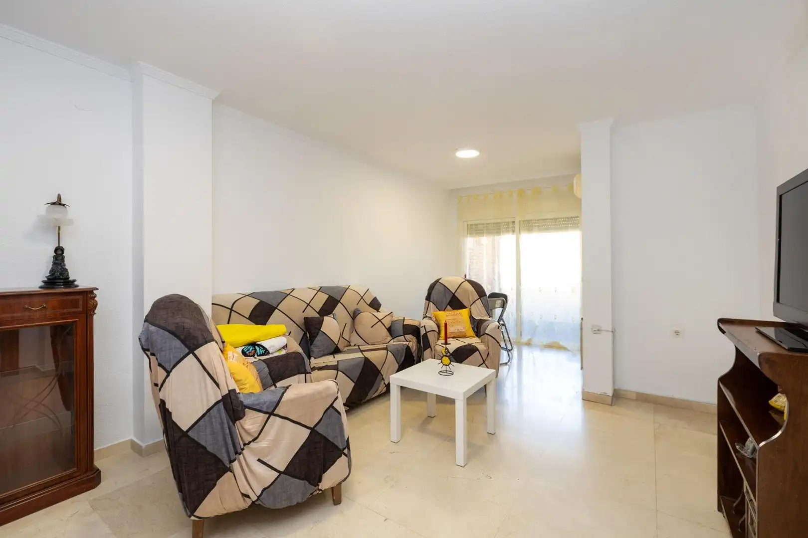 Flat with terrace to rent in Calle Calle Pintor Francisco Pradilla, imagen 2