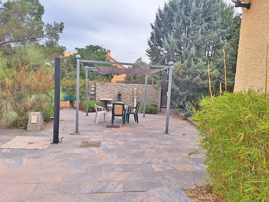 Terrasse von Haus oder Chalet zum Verkauf in Navalagamella mit Heizung, Privatgarten und Parkett