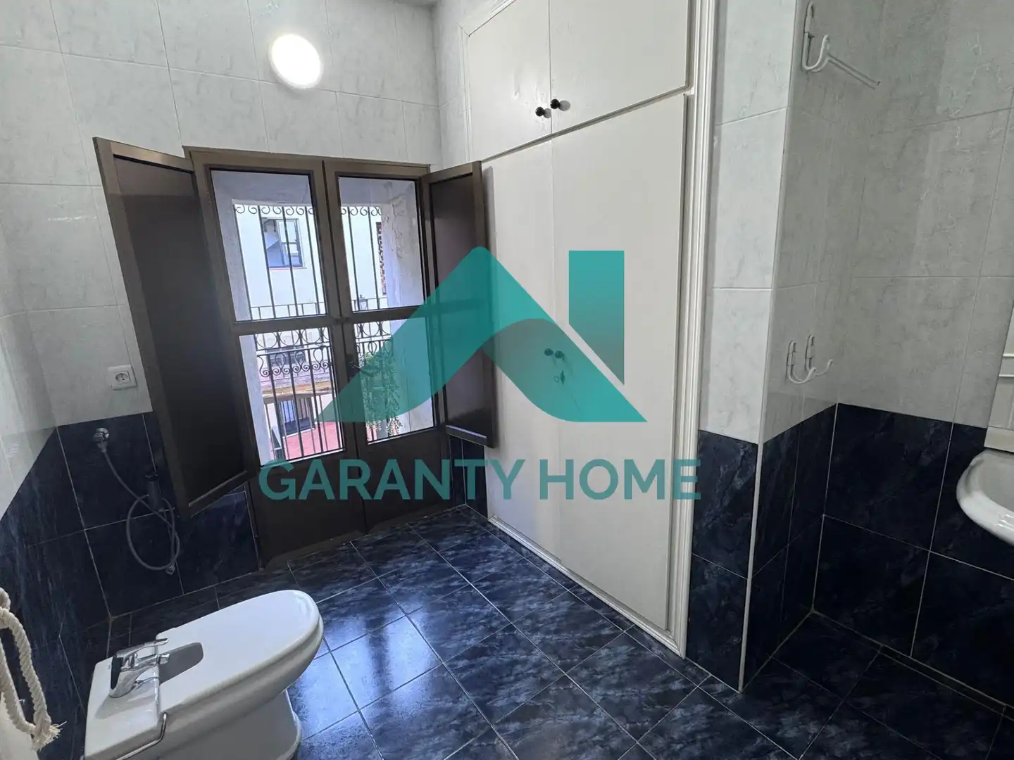 Apartments for rent in Cáceres  with Air Conditioner and Heating