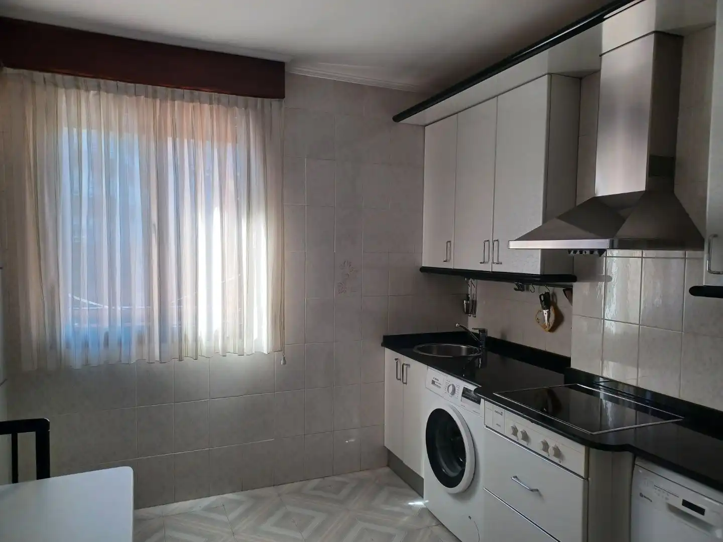 Küche von Wohnung zum Verkauf in Portugalete
