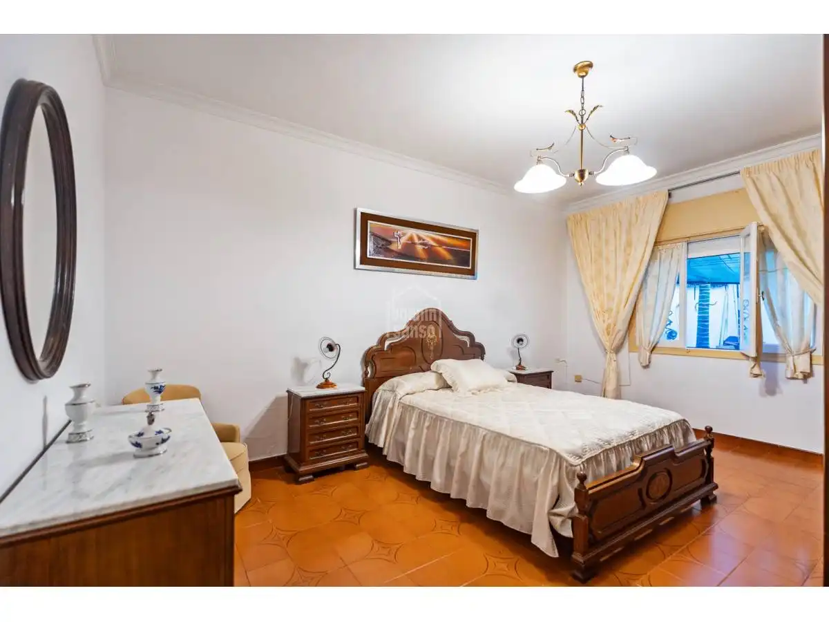 Dormitori de Casa o xalet en venda en Es Castell amb Jardí privat i Terrassa