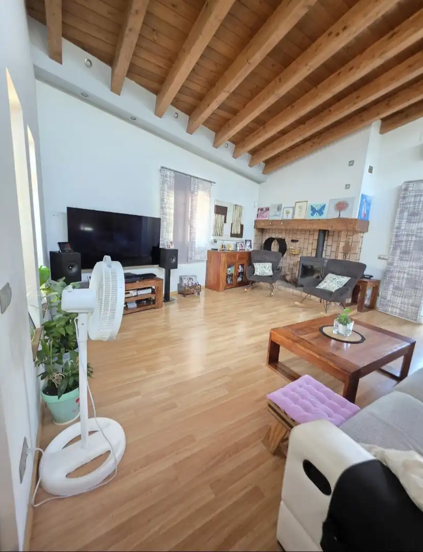 Sala de estar de Casa o chalet en venta en Sant Fost de Campsentelles con Aire acondicionado, Calefacción y Jardín privado