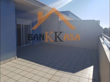 Penthouse with lift for sale in Balerma